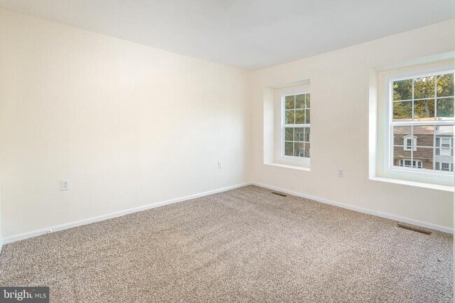 Building Photo - 12313 Cinnamon St