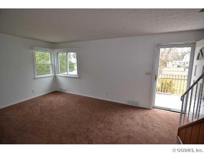 Building Photo - 126 Colin St