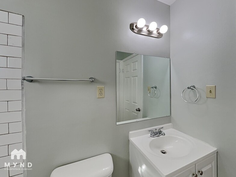 Building Photo - 2768 N Star Dr