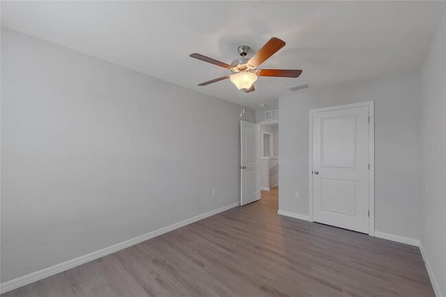 Building Photo - 8644 SW 44th Ct