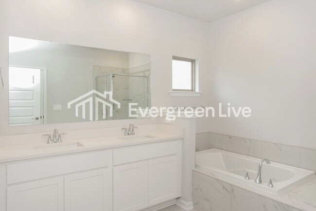 Building Photo - 105 Ashby Pond Dr