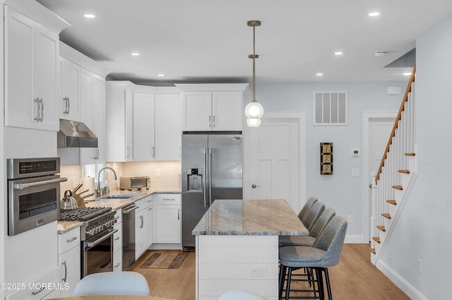 Building Photo - 1503 Grand Central Ave