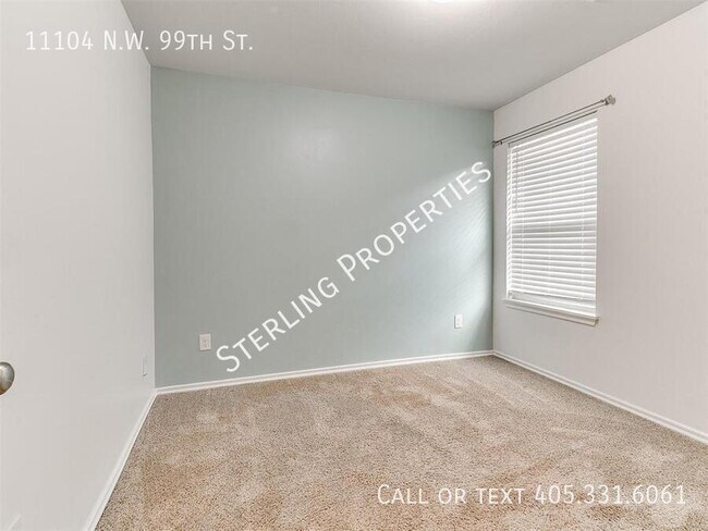 Building Photo - 11104 NW 99th St