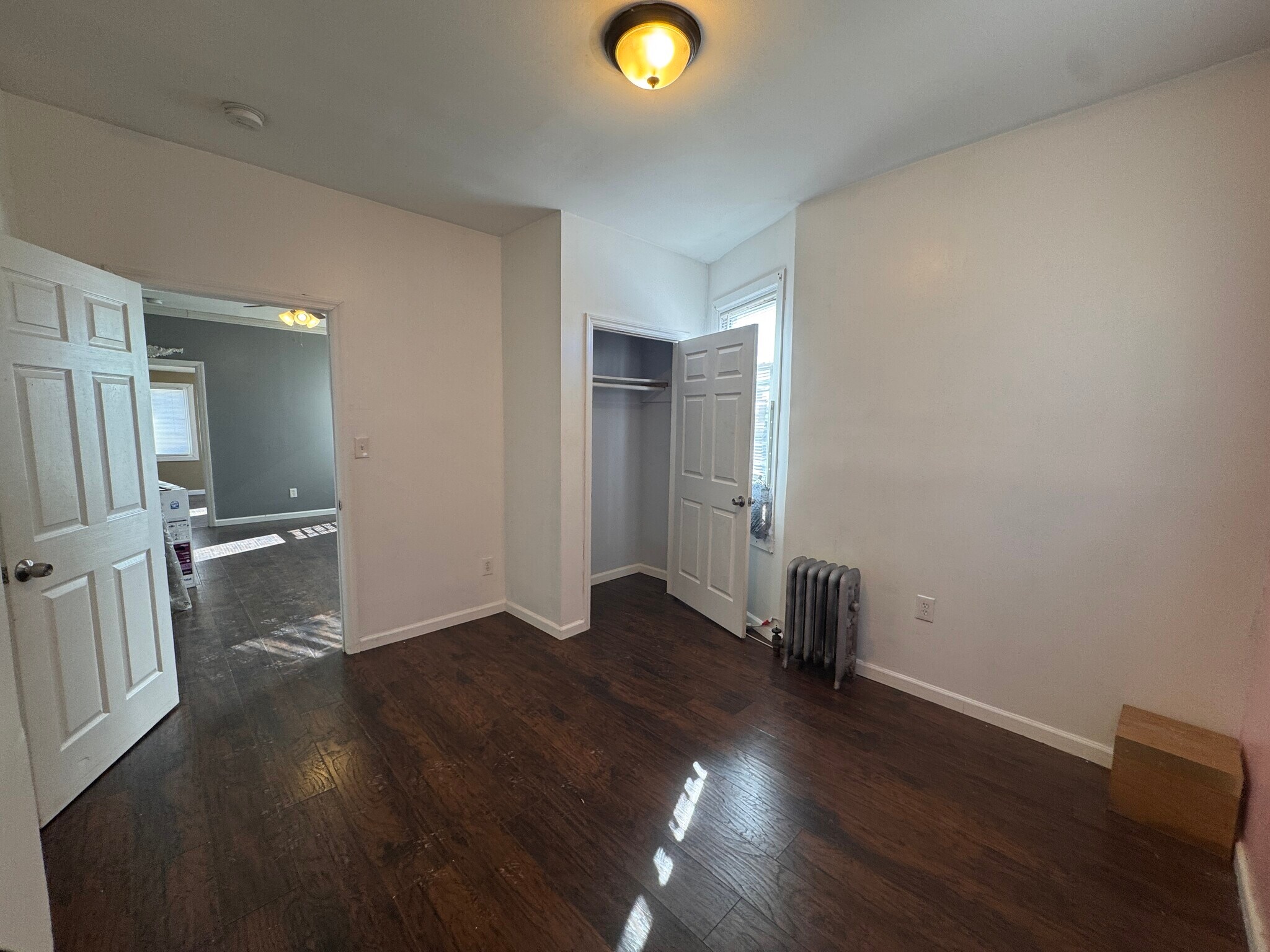 Building Photo - 115 Mead St