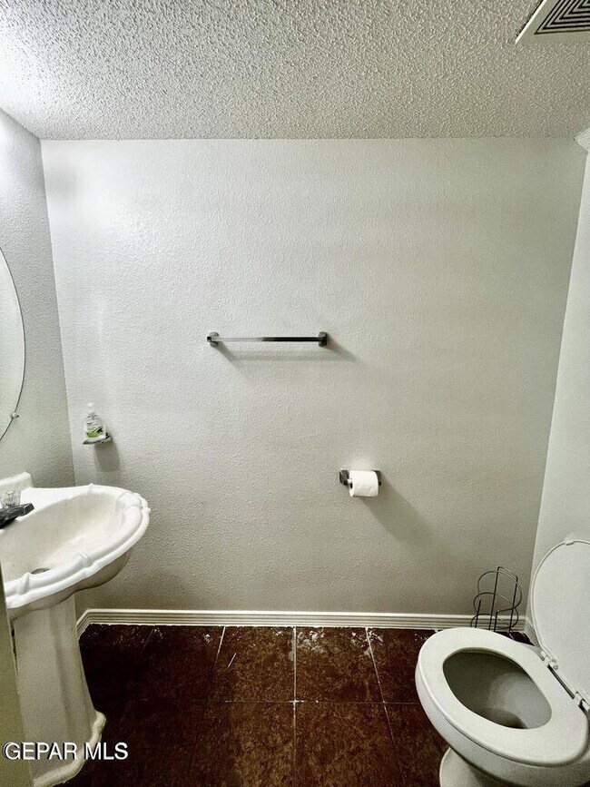 Building Photo - 12701 Francisco Paz Dr