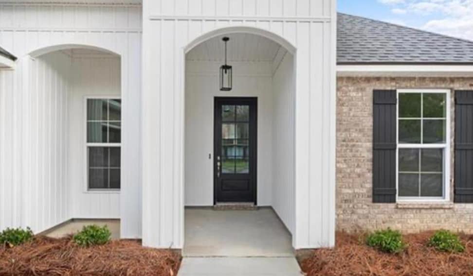 Building Photo - 14071 Woodland Ridge Ave