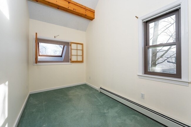 Building Photo - 117 Pilgrim Rd