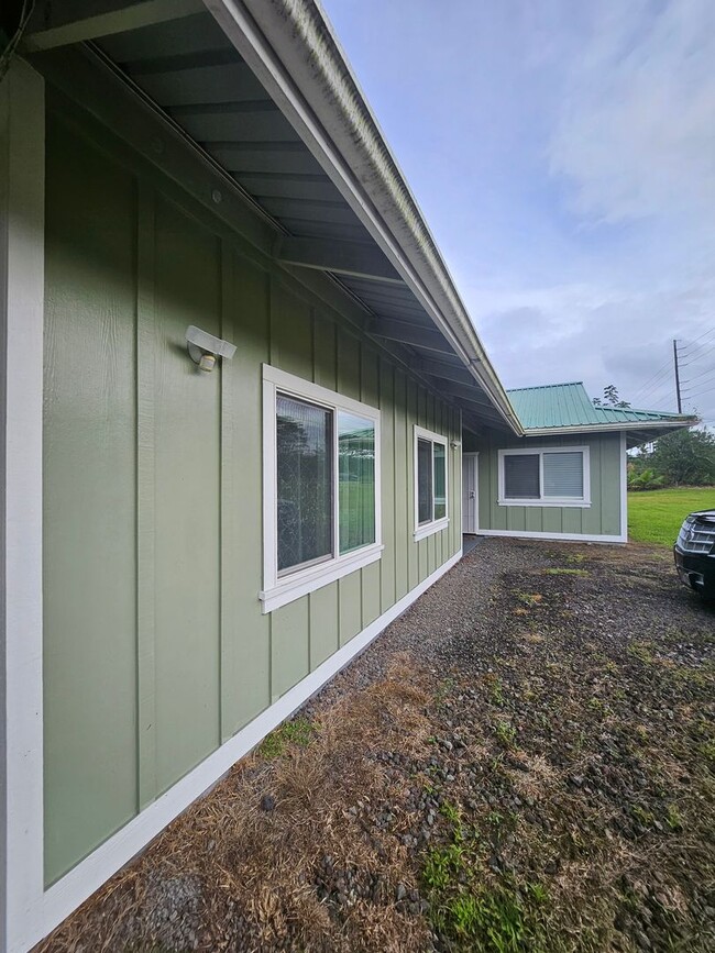 Building Photo - Beauriful 4 Bedroom Home In Keaau