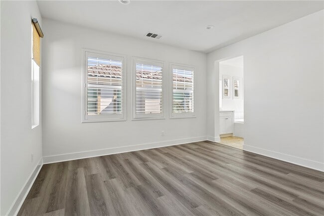 Building Photo - 202 W Tribella Ct