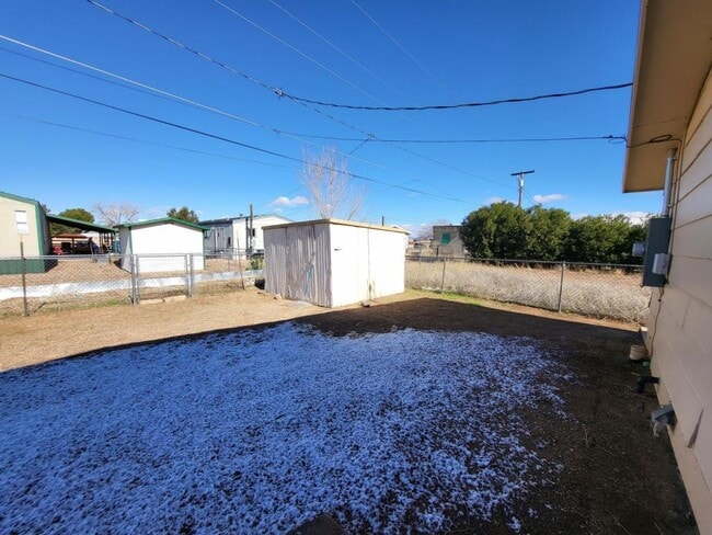 Building Photo - 3795 Lum Ave