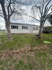 Building Photo - 1056 St Margaret Dr