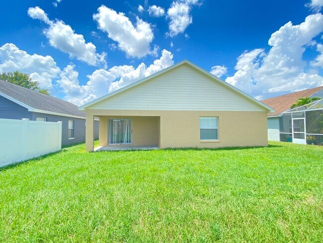 Building Photo - 3310 Crystal Creek Blvd