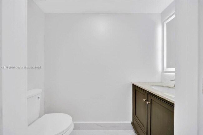 Building Photo - 10136 NW 41st St