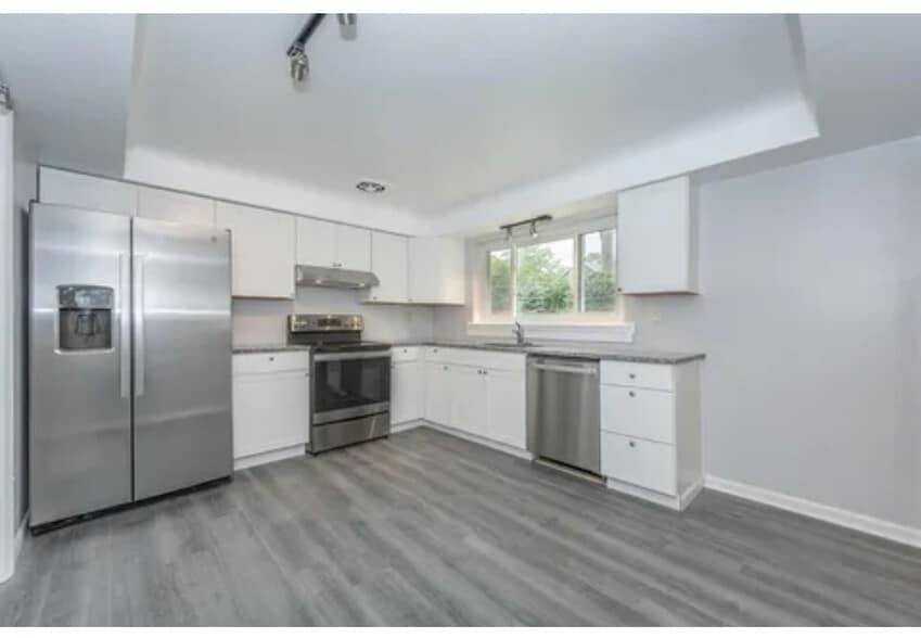 Kitchen - 7240 Bobby Ln