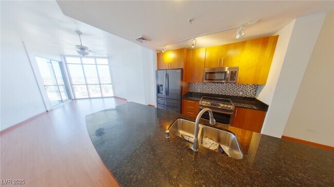 Building Photo - 200 W Sahara Ave