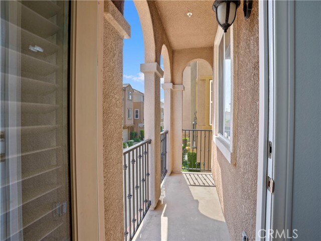 Building Photo - 1309 Songbird Way
