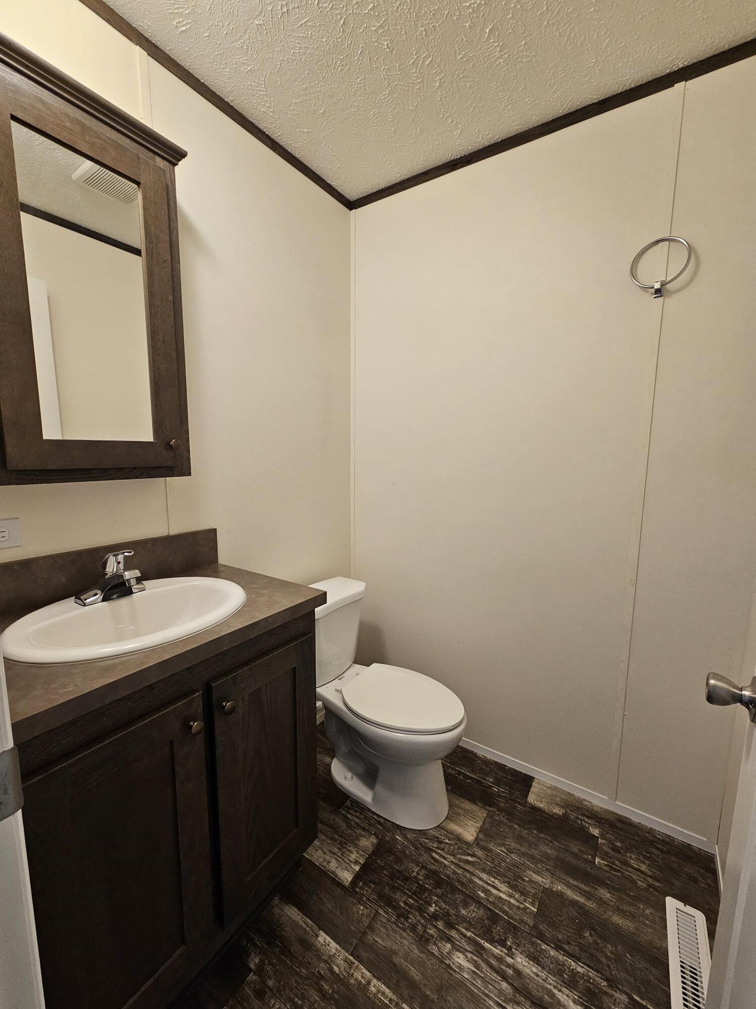 Building Photo - 52 Mapledale Acres