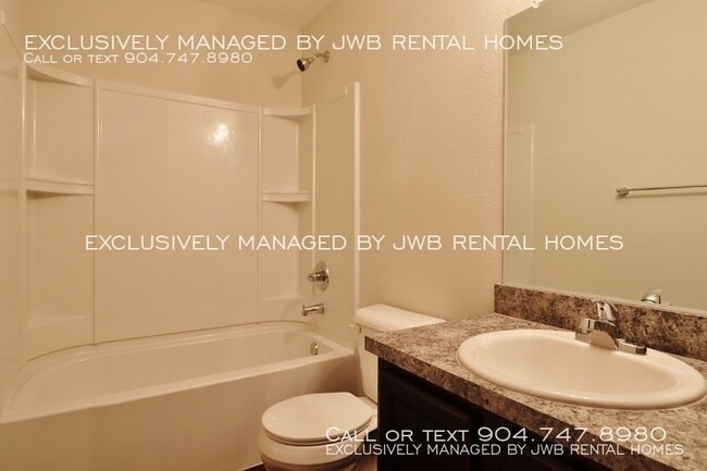 Building Photo - 8482 McGirts Village Ln