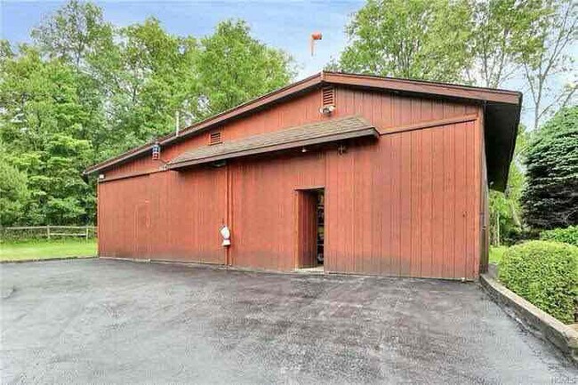 Building Photo - 76 County Rte 51