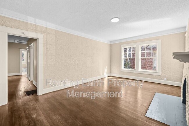 Building Photo - 1420 47th St Ensley