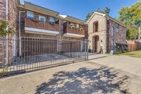 Building Photo - 4931 Homer St