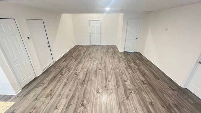 Building Photo - INCREDIBLE, BRAND NEW 4 Bedroom, 2 Bathroom Home in Palm Bay!!