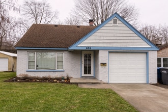 Building Photo - Cozy 2-Bedroom Home In a Peaceful Neighborhood!