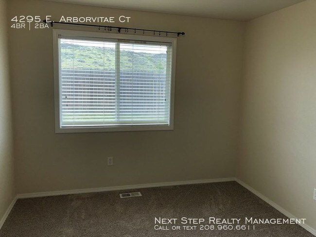 Building Photo - 4 Bed plus Office in Columbia Village