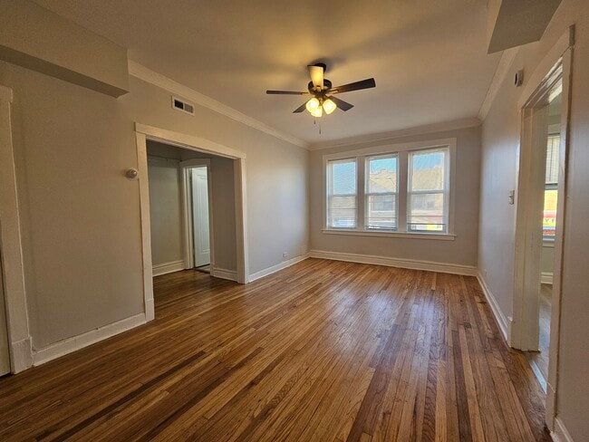 Building Photo - 4753 N Monticello Ave