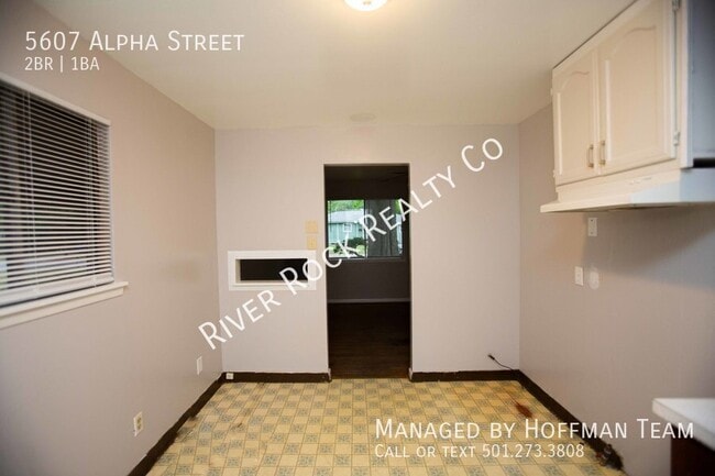 Building Photo - 5607 Alpha St