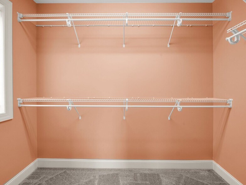 Building Photo - 19 Tudor Way