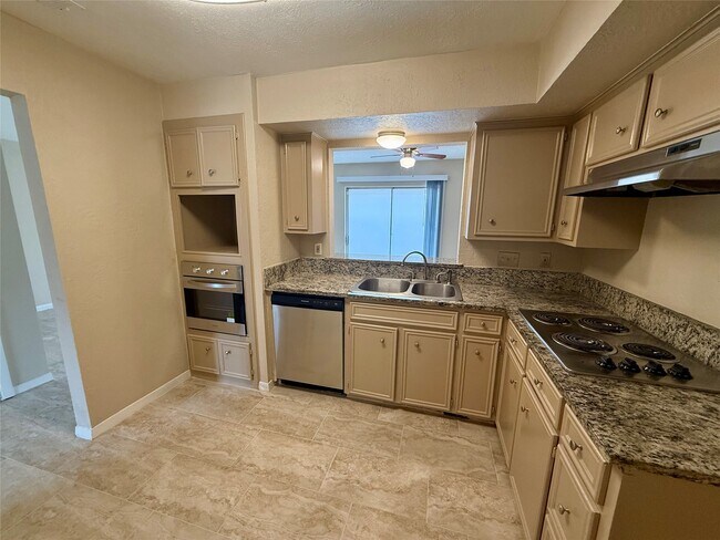 Building Photo - 5429 10th St