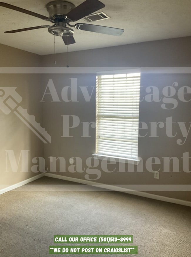 Building Photo - 900 Brownstone Dr