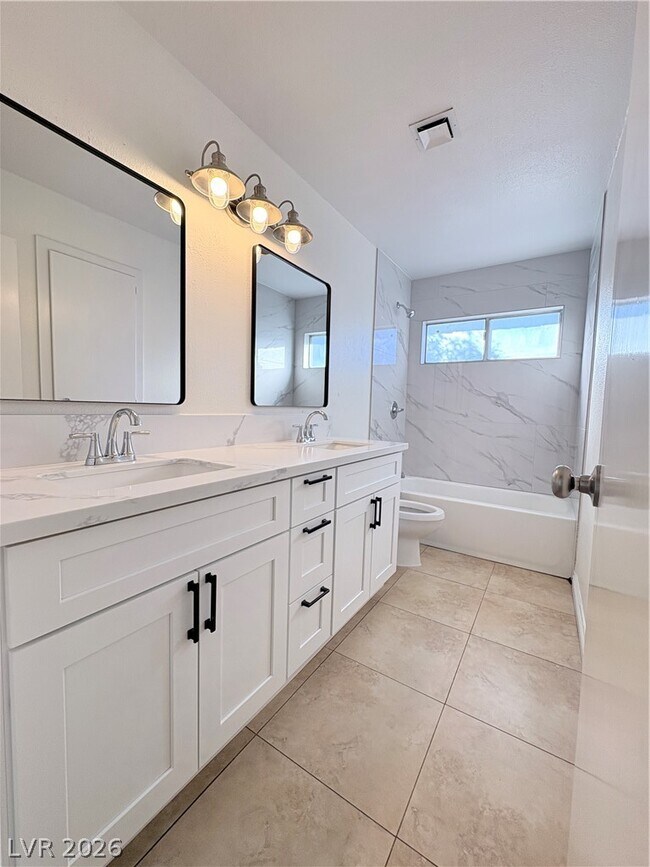 Building Photo - 1575 Cherokee Ln