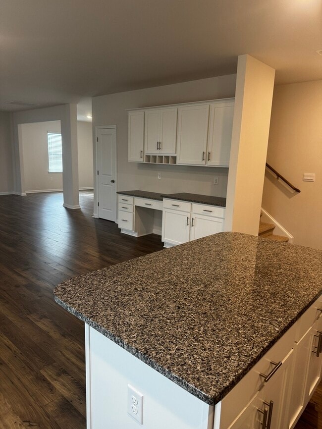 Building Photo - 434 Carolina Hemlock Dr