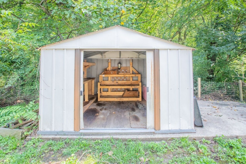 Building Photo - 5518 Old Crain Hwy