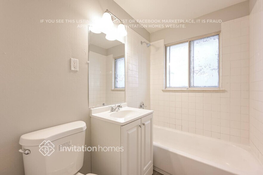 Building Photo - 3145 Worchester St