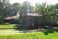 Building Photo - 118 Newtown Rd