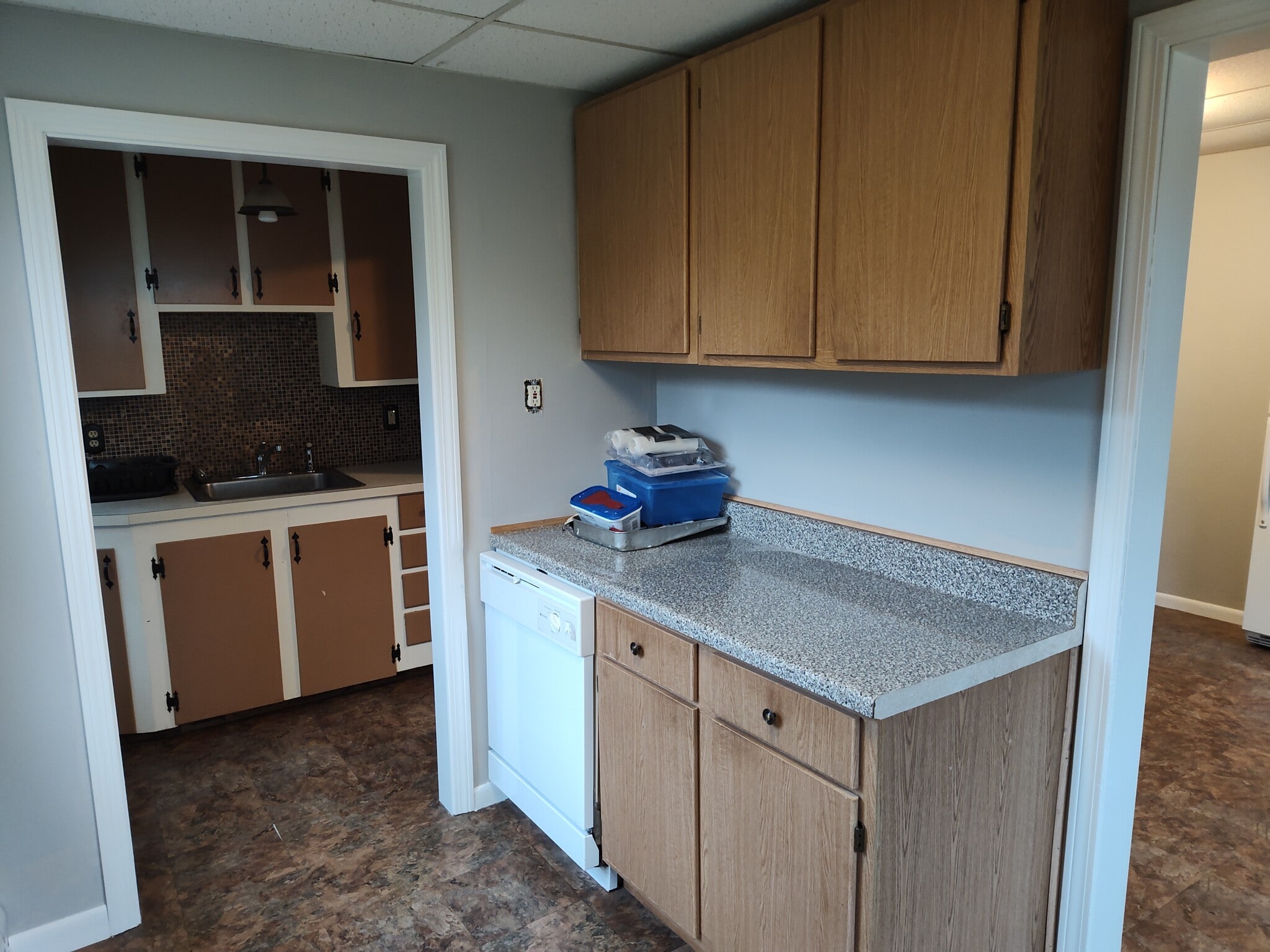 Building Photo - 59 Old River Rd