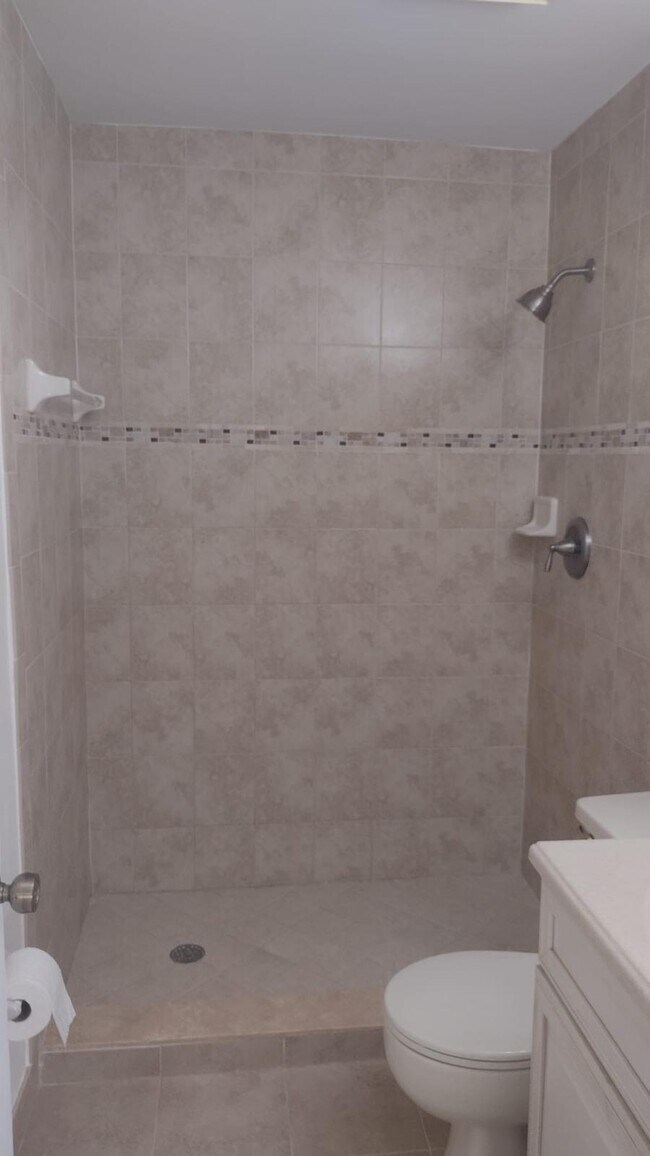 Building Photo - 22076 Palms Way