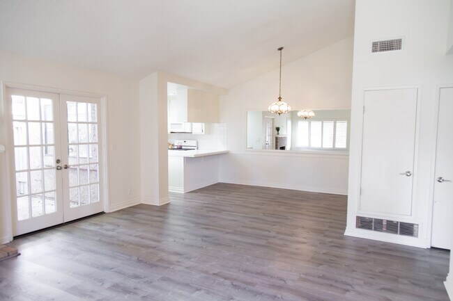 Building Photo - 4496 Lubbock Dr
