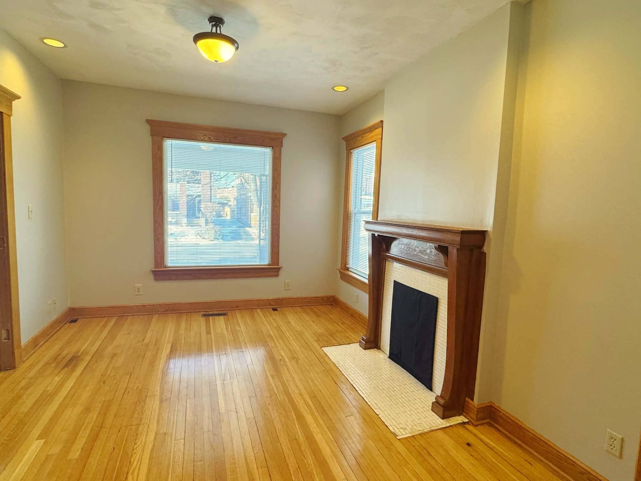 Building Photo - 98 Miami Ave