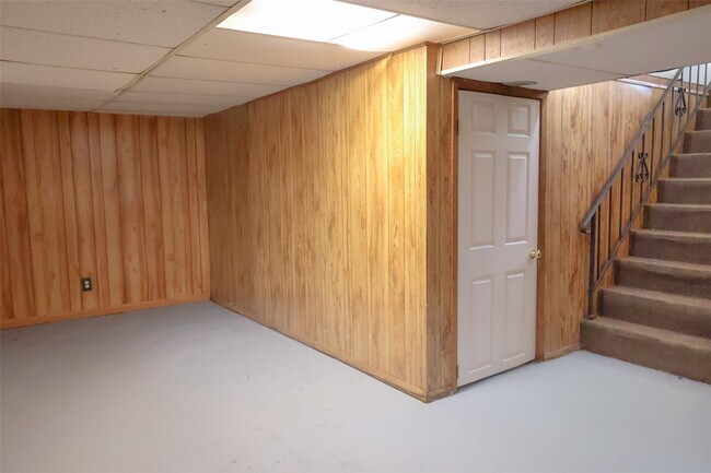 Building Photo - 4300 Begg Blvd