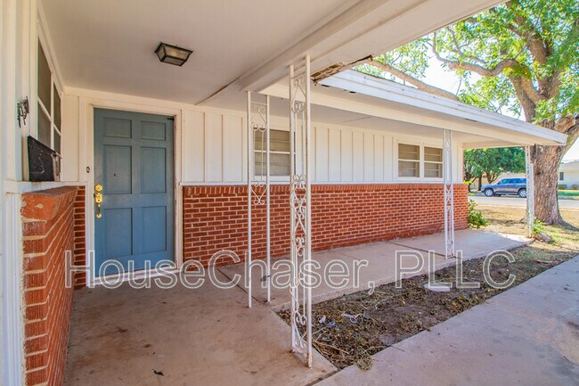 Building Photo - 4930 17th St