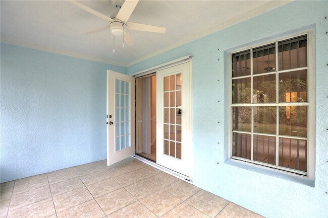 Building Photo - 11187 Airport Dr