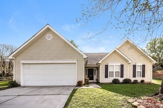 Building Photo - 1039 Sandy Point Dr SW