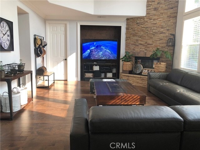 Building Photo - 5817 Cattleya Dr
