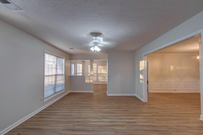 Building Photo - 632 Vonbryan Trace