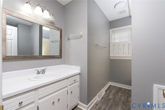 Building Photo - 4329 Deertrail Dr