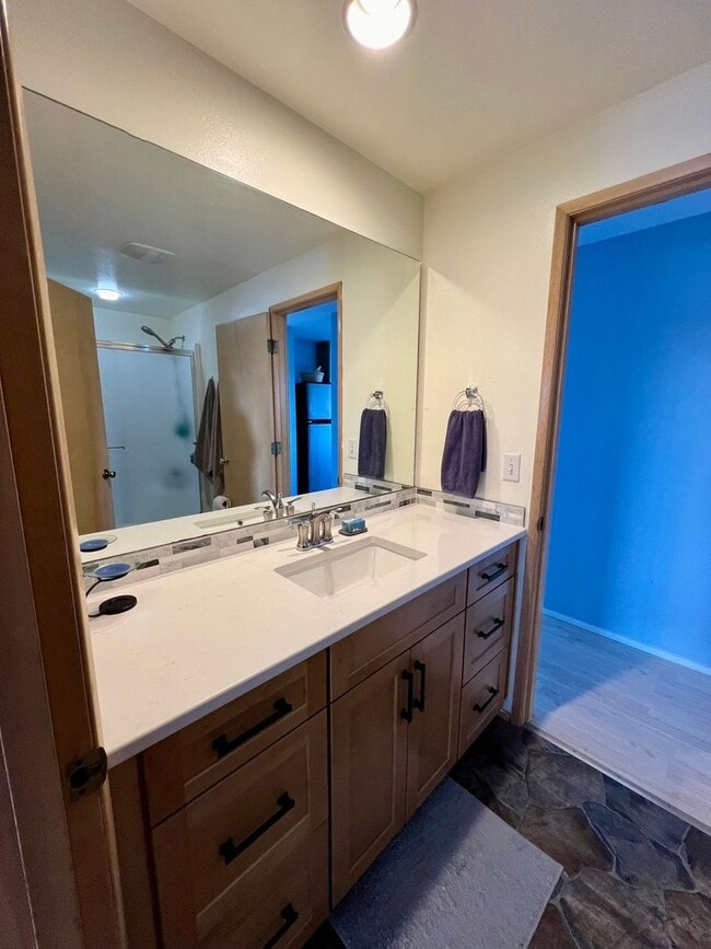 Building Photo - 3 Bd., 2 Ba., in Birch Bay Sea Links Gated Community